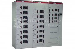 What are the common types and characteristics of high-voltage switchgear?