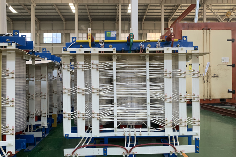 Phase-shifting transformer